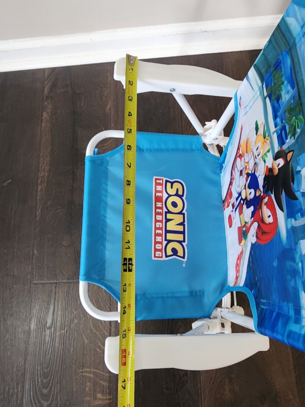 Sonic the Hedgehog Kids Folding Beach Chair w/ Umbrella - Picture 8 of 16
